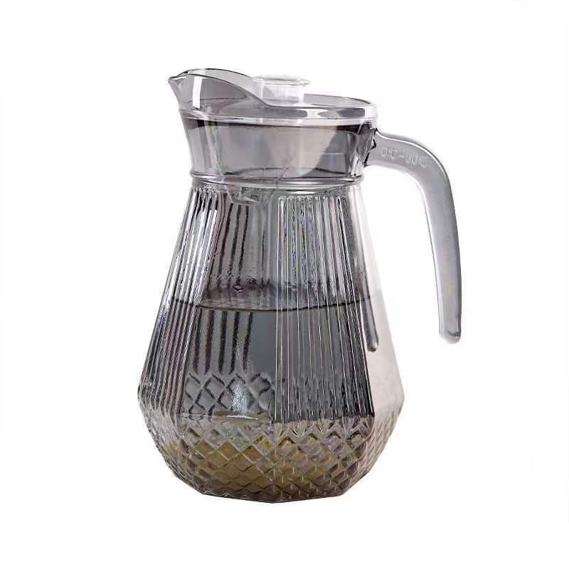 detail model9193 heat resistant acrylic pc carafe 2l clear iced tea jug glass pitcher with lid and handle serving scene 2 detail model9193 heat resistant acrylic pc carafe 2l clear iced tea jug glass pitcher with lid and handle serving scene 2