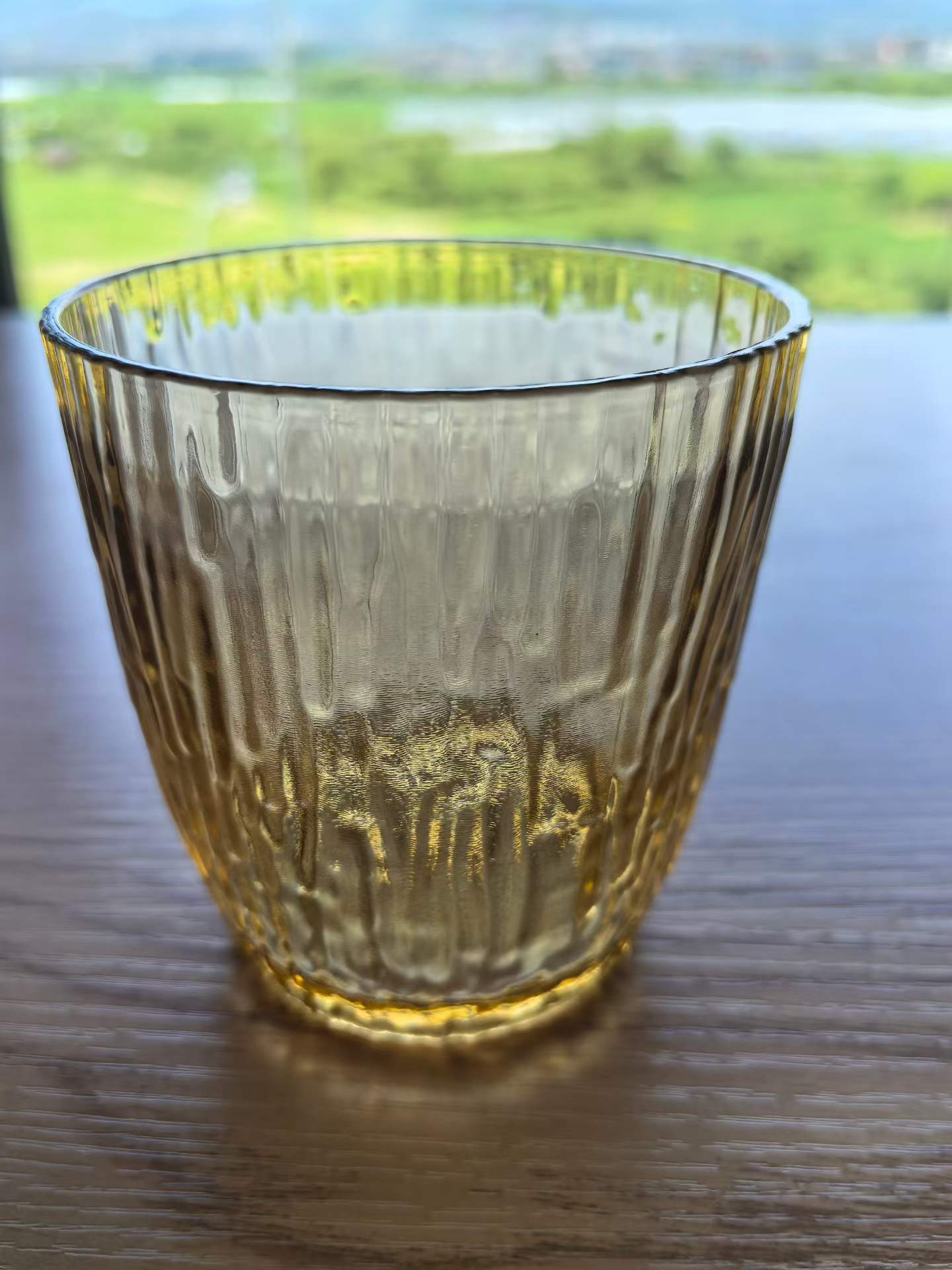 detail clear spiral groove pc water cup close up