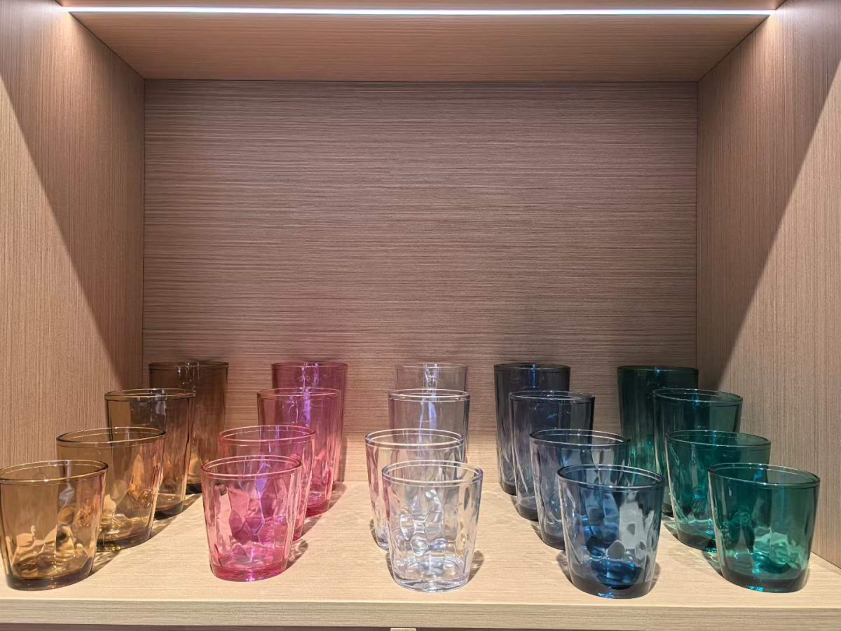 detail‑multi‑color‑textured‑pc‑drinking‑cup‑display‑1 detail‑multi‑color‑textured‑pc‑drinking‑cup‑display‑1