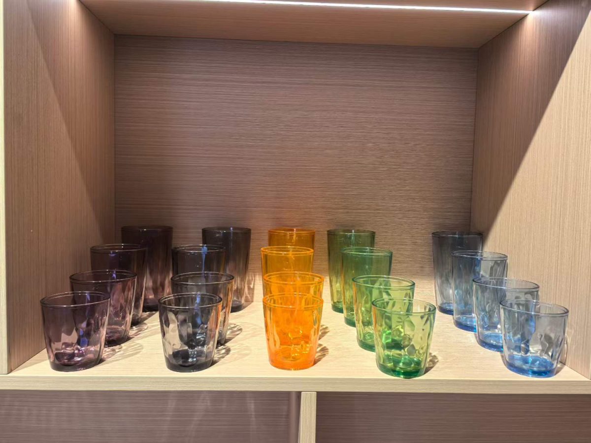 detail‑multi‑color‑textured‑pc‑drinking‑cup‑display‑2 detail‑multi‑color‑textured‑pc‑drinking‑cup‑display‑2