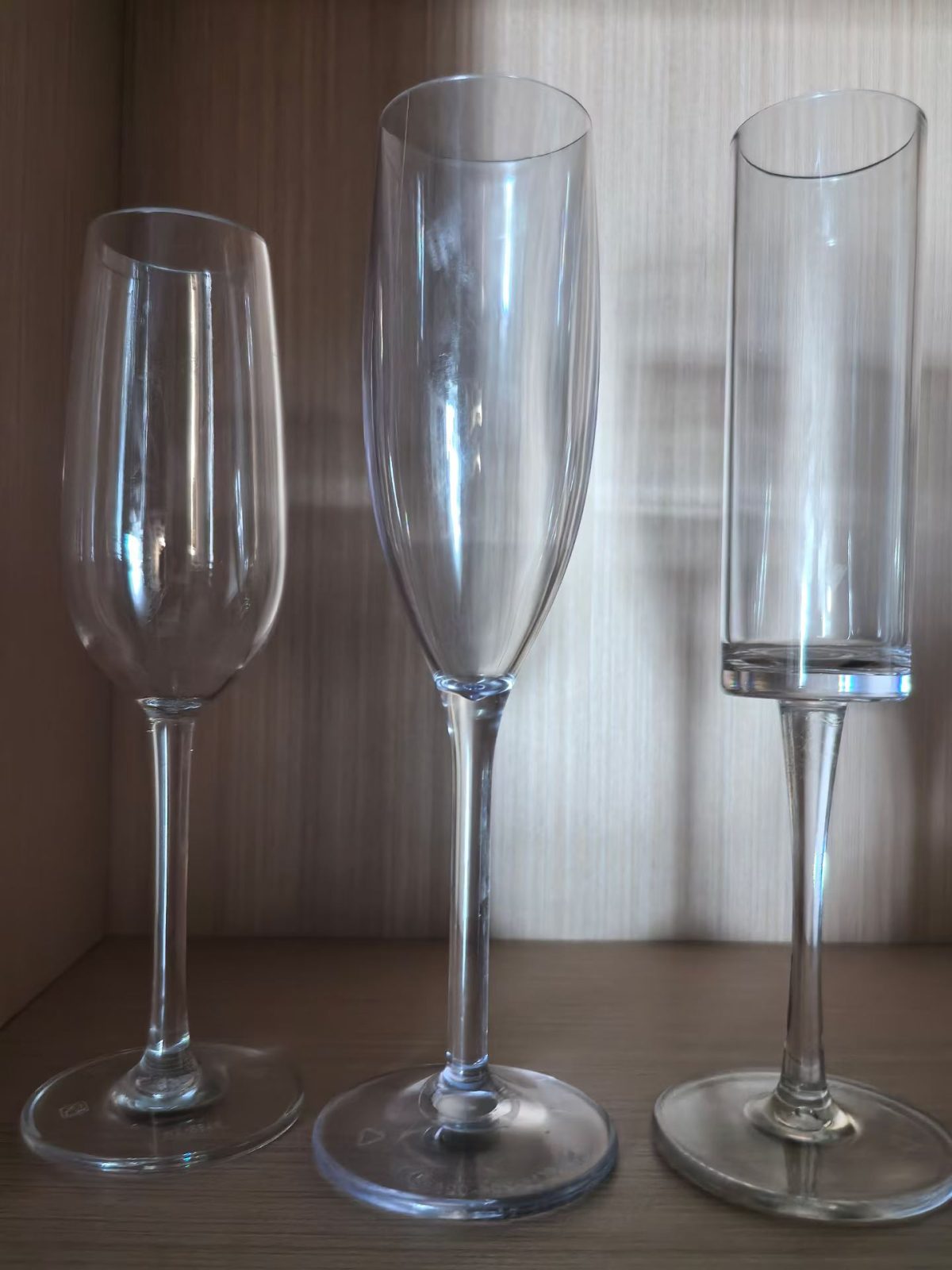 detail‑three‑styles‑pc‑champagne‑flute‑assortment1 detail‑three‑styles‑pc‑champagne‑flute‑assortment1