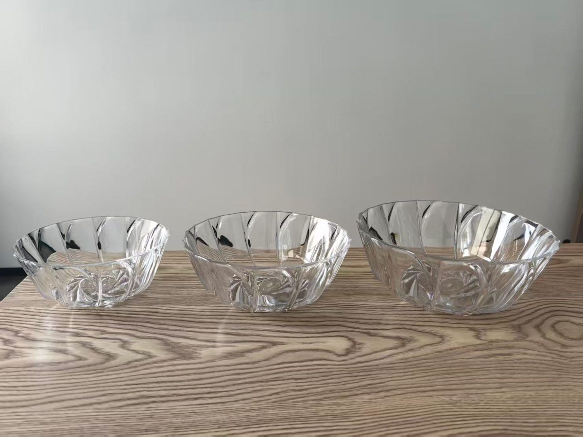 size set clear twist embossed pc salad bowl 3 sizes size set clear twist embossed pc salad bowl 3 sizes